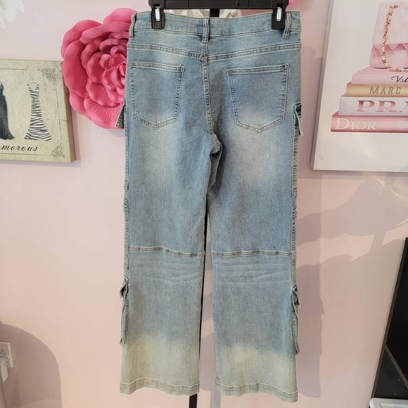 NWT AZI Light Blue Cargo Jeans - Picture 2 of 2